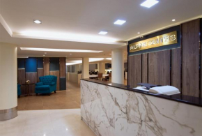  Grand Alpine Hotel  Бангкок